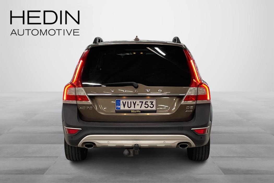 VOLVO XC70 2014