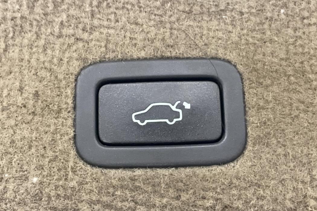 VOLVO XC70 2014