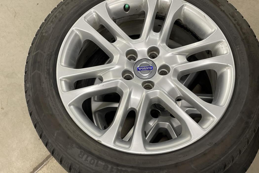 VOLVO XC70 2014