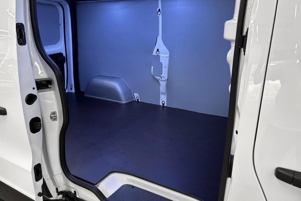 Nissan Primastar 2025