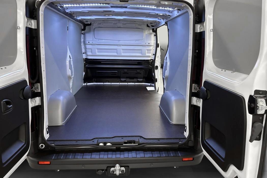 Nissan Primastar 2025