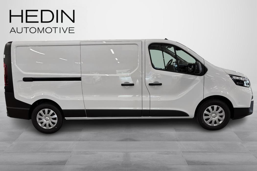 Nissan Primastar 2025