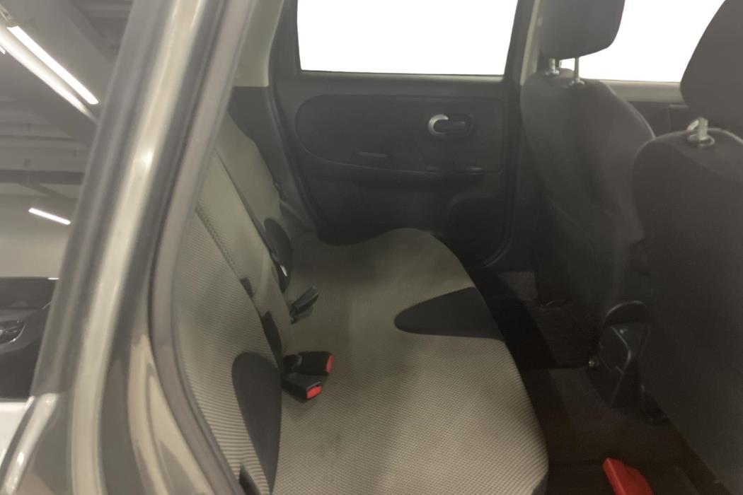 Nissan Note 2011