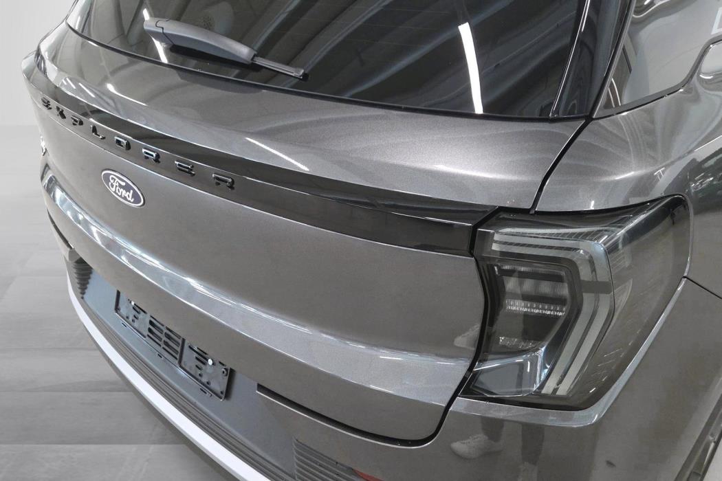 Ford Explorer 2026