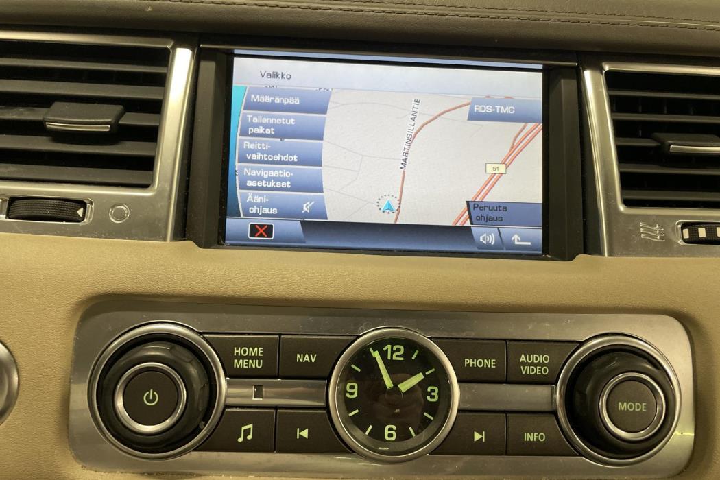 Land Rover Range Rover Sport 2011