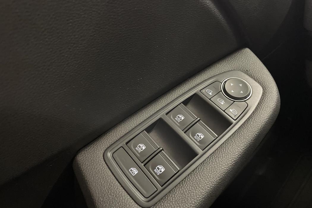 MITSUBISHI Colt 2024
