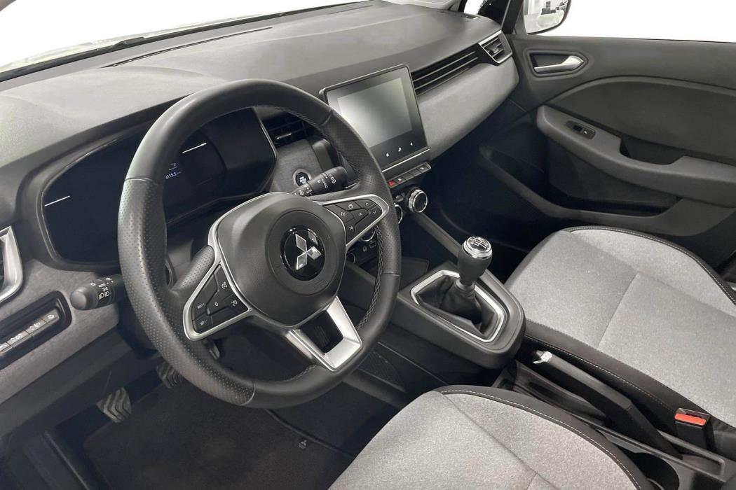 MITSUBISHI Colt 2024