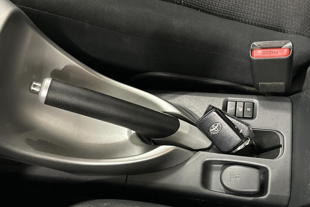 Toyota Auris 2012