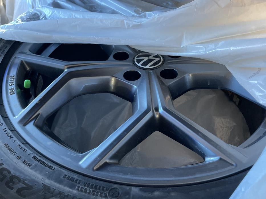Volkswagen Tiguan 2025