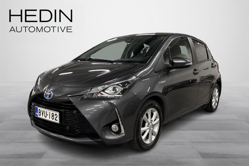 TOYOTA Yaris 2019
