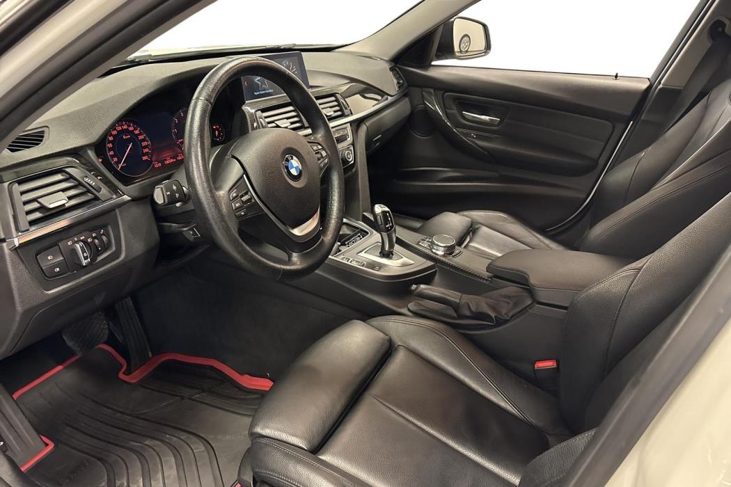 BMW 320 2019