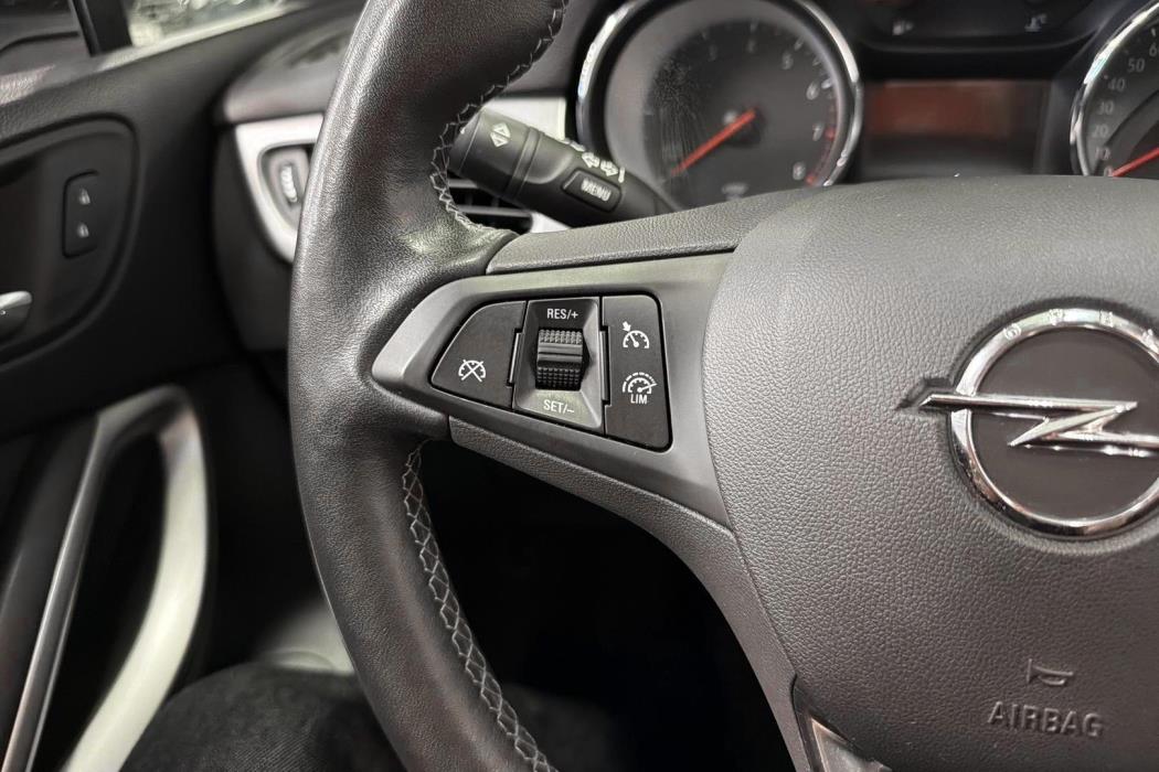 OPEL ASTRA 2022