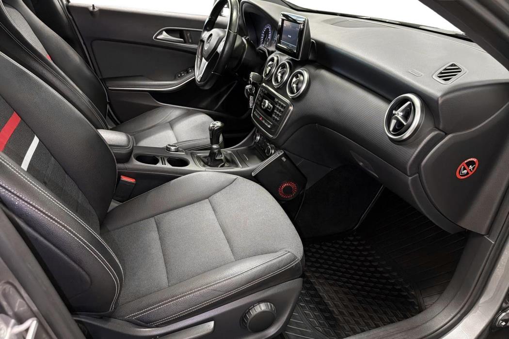 Mercedes-Benz A 2014