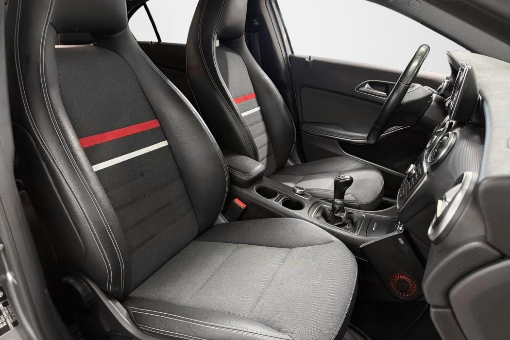 Mercedes-Benz A 2014