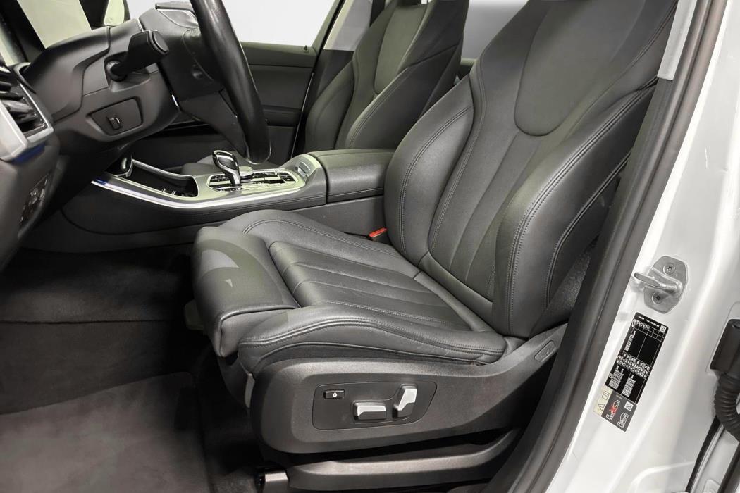 BMW X5 2021
