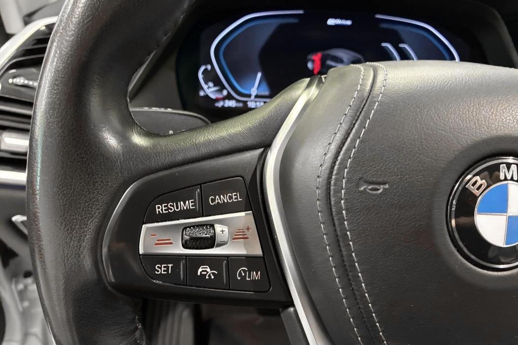 BMW X5 2021