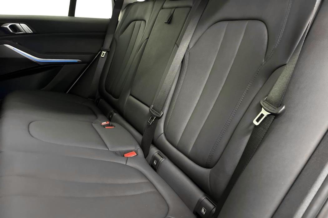 BMW X5 2021
