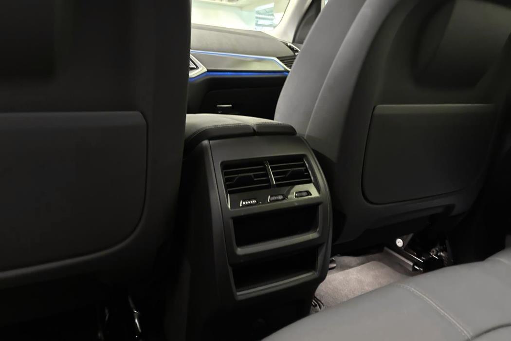 BMW X5 2021