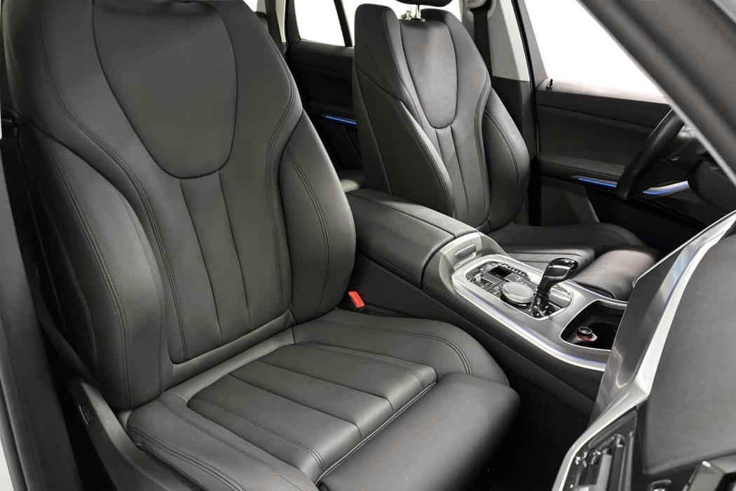 BMW X5 2021