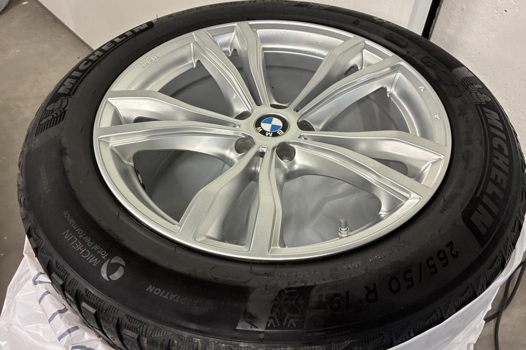 BMW X5 2021