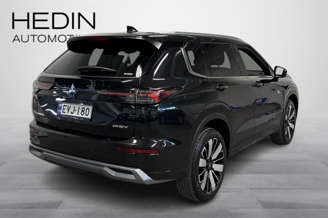Mitsubishi Outlander 2026