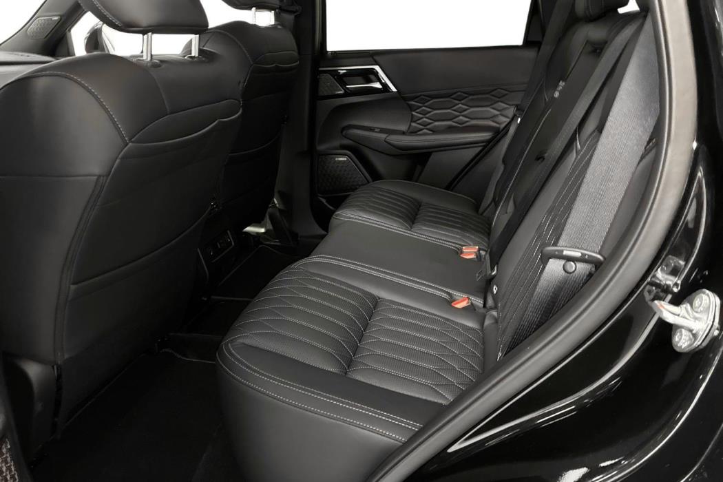 Mitsubishi Outlander 2026