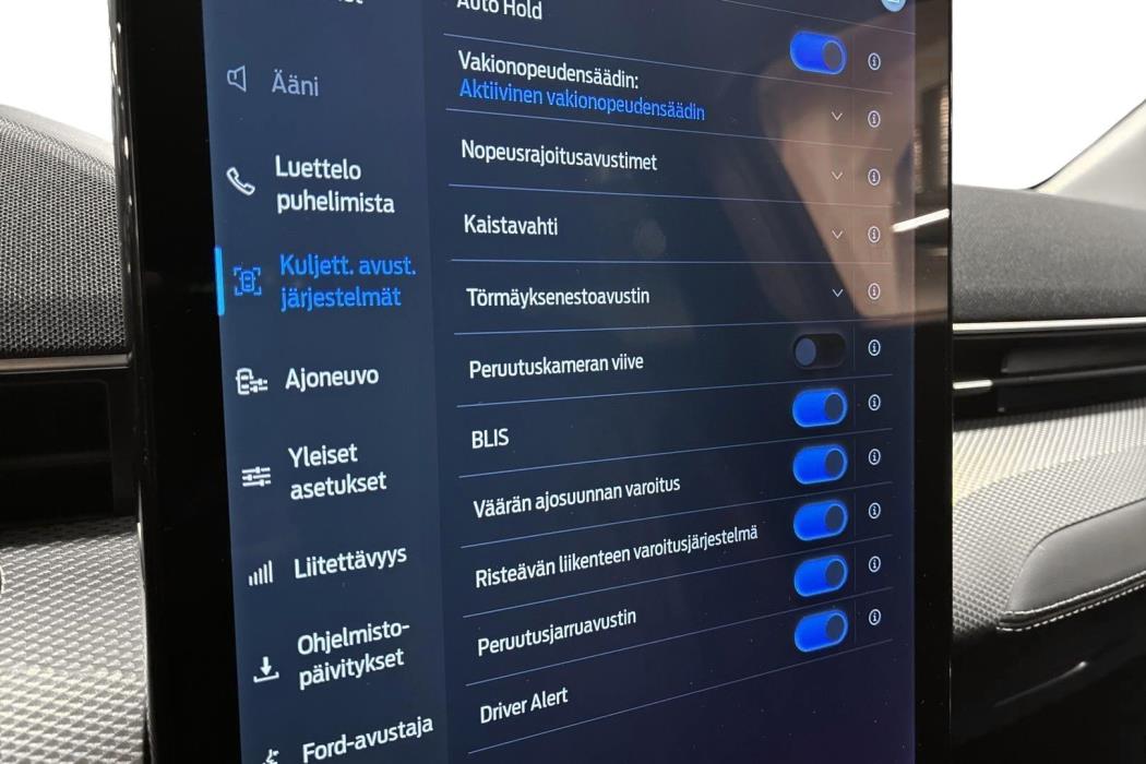 Ford Mustang Mach-E 2022