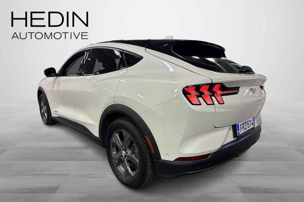 Ford Mustang Mach-E 2022