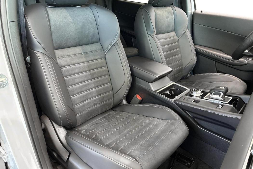 Mitsubishi Outlander 2025