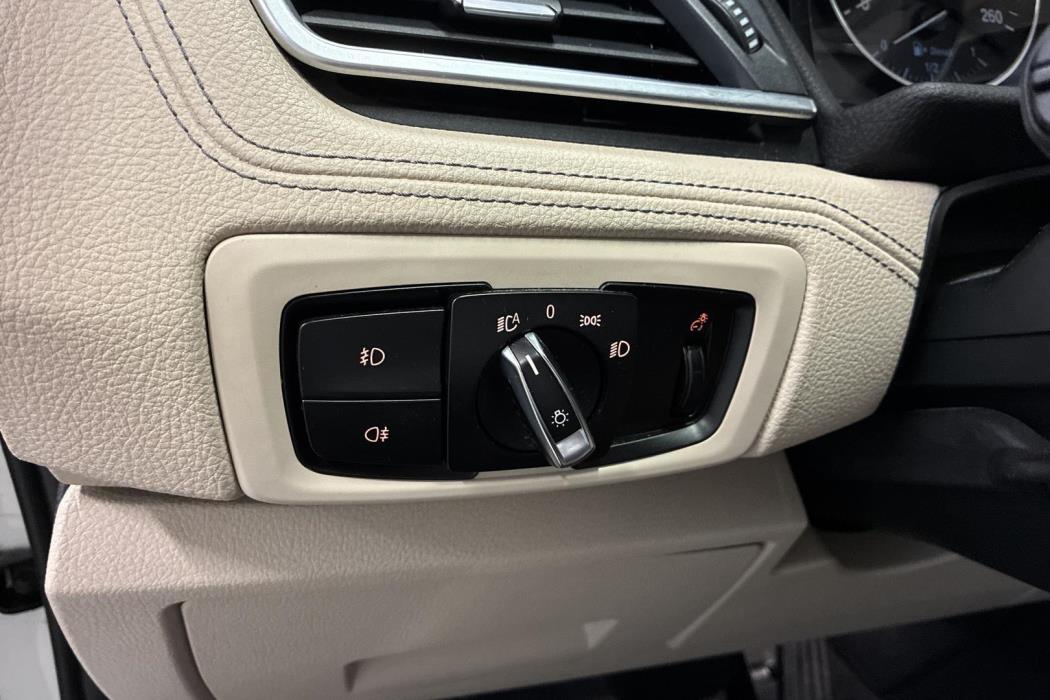 BMW 220 2016