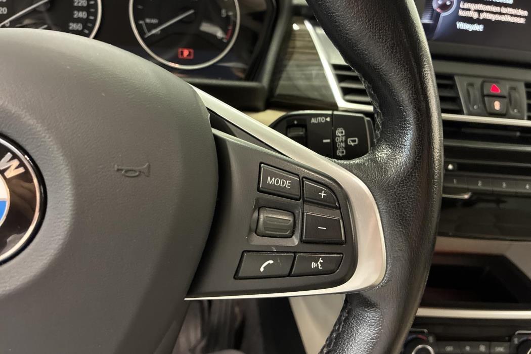 BMW 220 2016