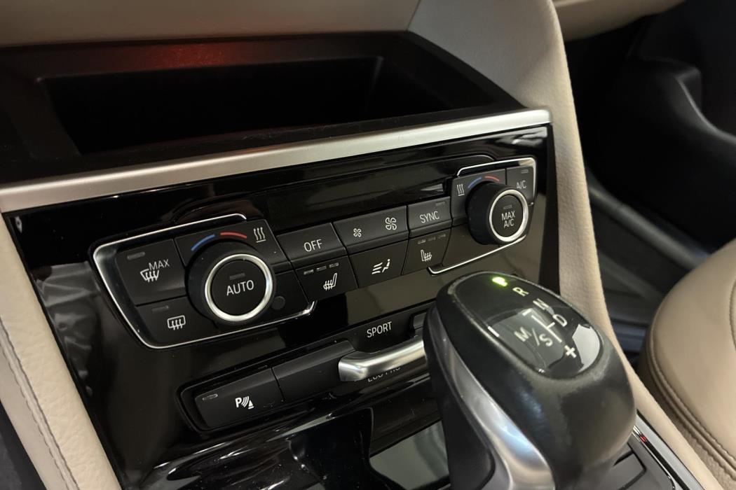 BMW 220 2016