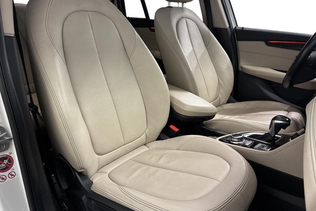 BMW 220 2016