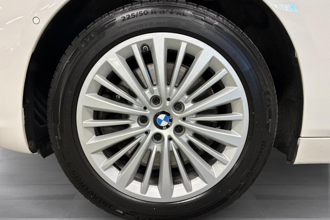 BMW 220 2016