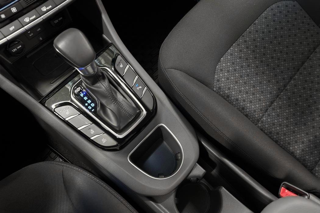 Hyundai IONIQ plug-in 2019