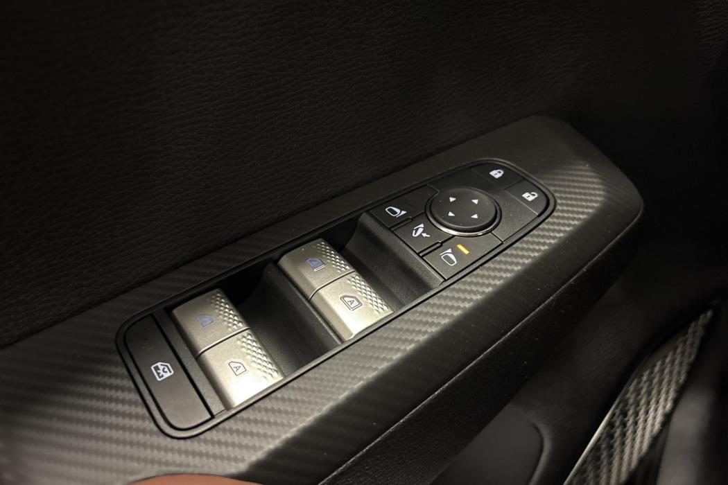 Mitsubishi Outlander 2025