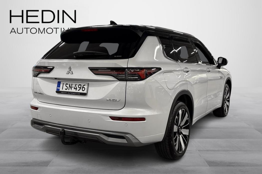 Mitsubishi Outlander 2025