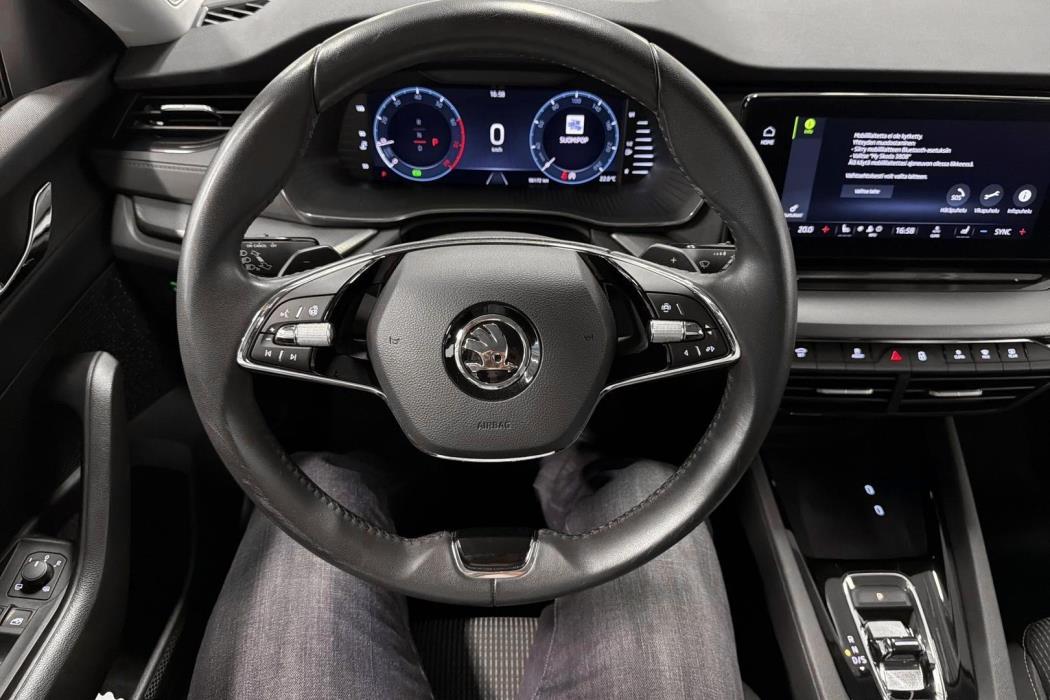 Skoda Octavia 2023