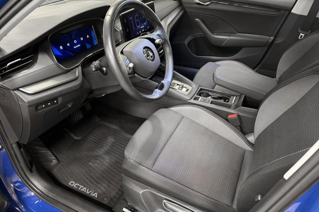 Skoda Octavia 2023