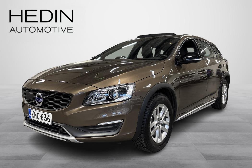 Volvo V60 Cross Country 2016