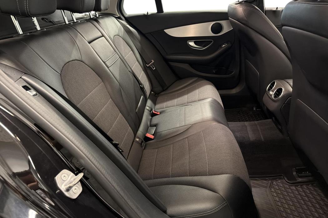 Mercedes-Benz C 2016