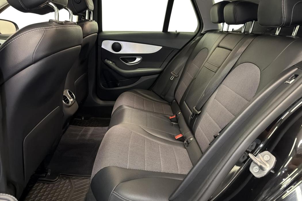 Mercedes-Benz C 2016