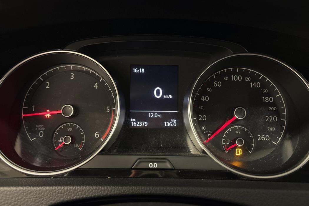 VOLKSWAGEN GOLF 2014