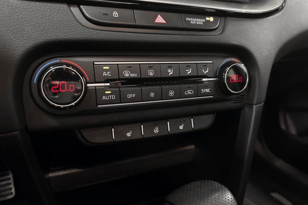 Kia ProCeed 2023