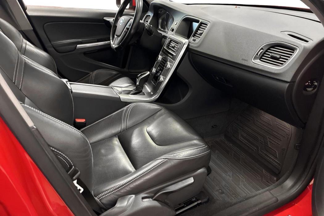 Volvo V60 2016