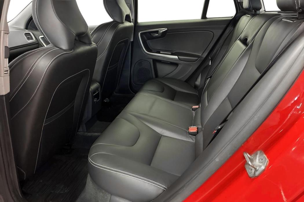 Volvo V60 2016