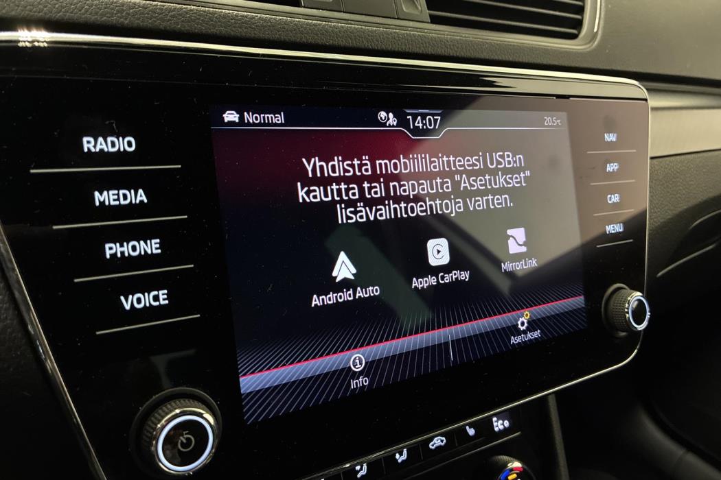 Skoda Superb 2021