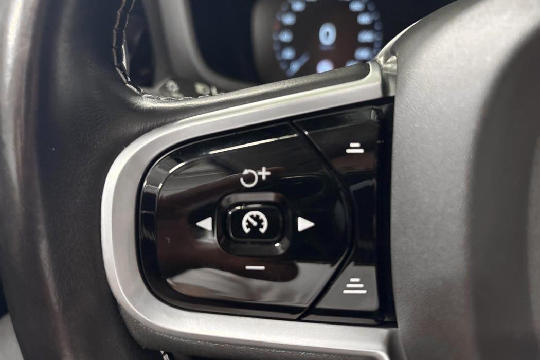 VOLVO V60 2020