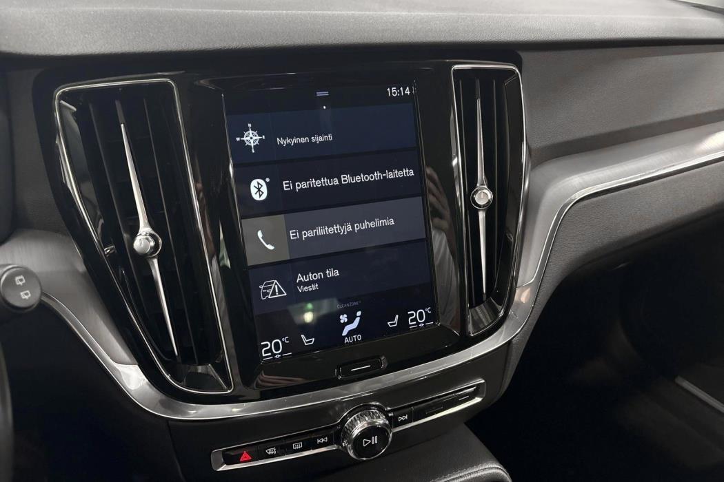 VOLVO V60 2020