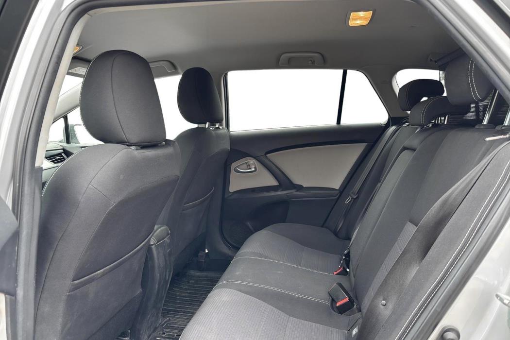 TOYOTA AVENSIS 2017